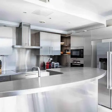 Etage Privé Vue Sur La Seine Parigi